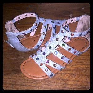 Cute size 1 sandals!!!!:)